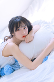 女人全透明内衣